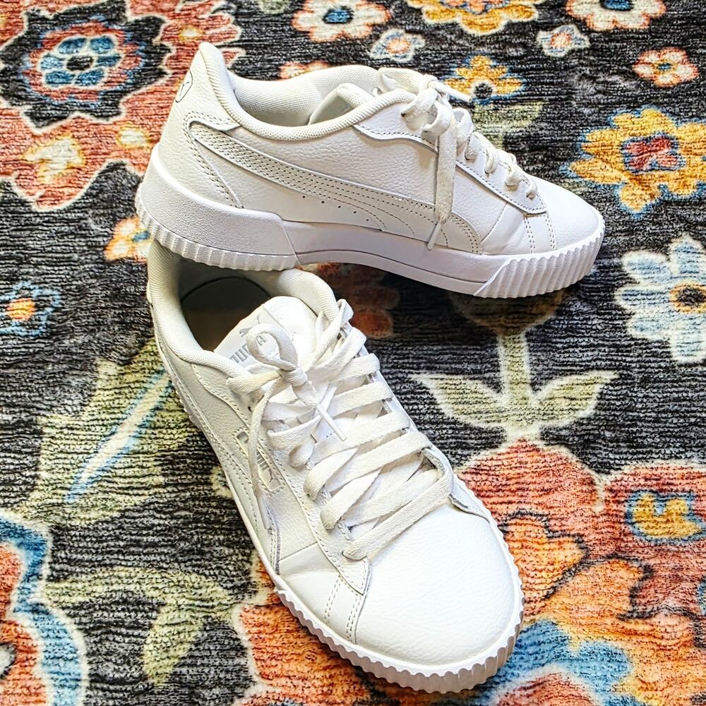 PUMA Carina 2.0 White Platform Sneakers Women’s Size 8.5 384631 Casual Comfort